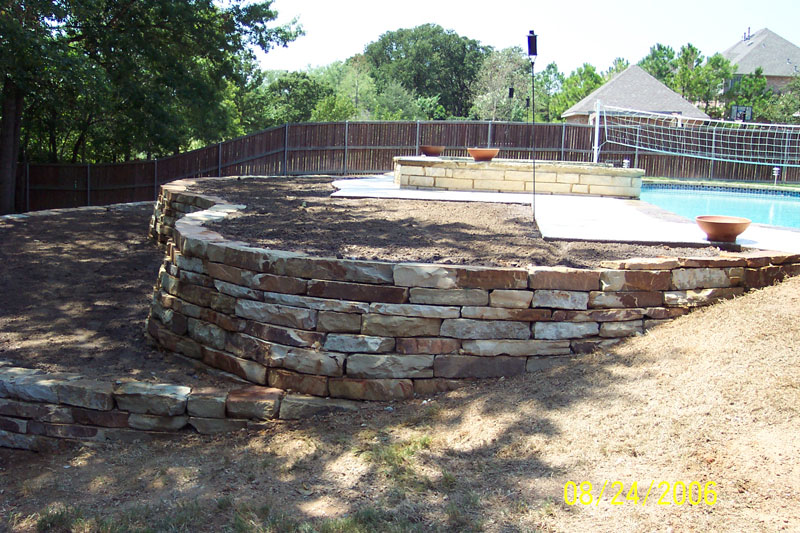 Builders-Oklahoma-Dry-Stack-2-1 Retainer Wall